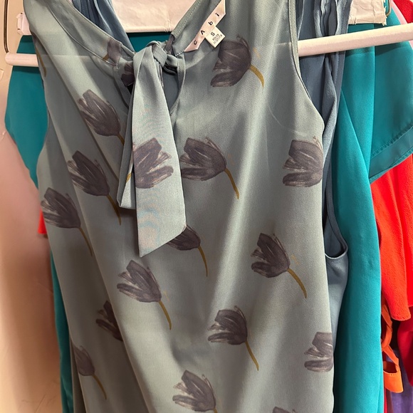 Cabi tulip top - Picture 2 of 2